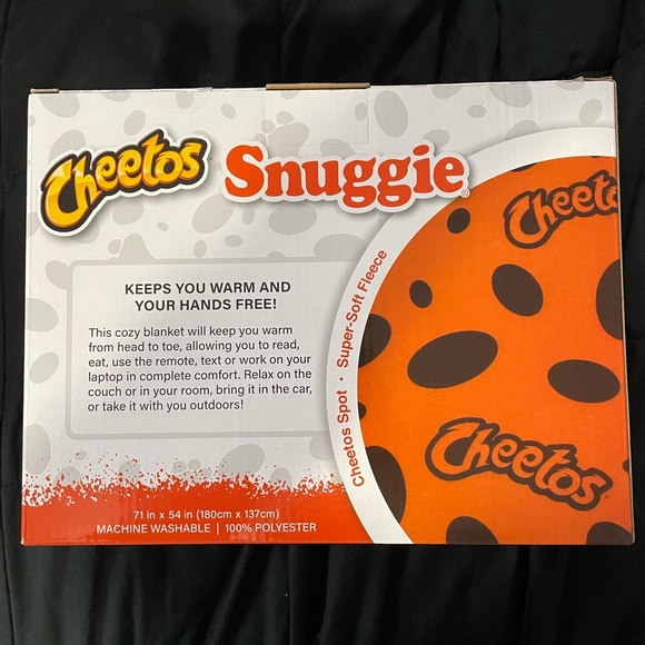 Cheetos Home Blanket Snuggie Blanket - Picture 2 of 2